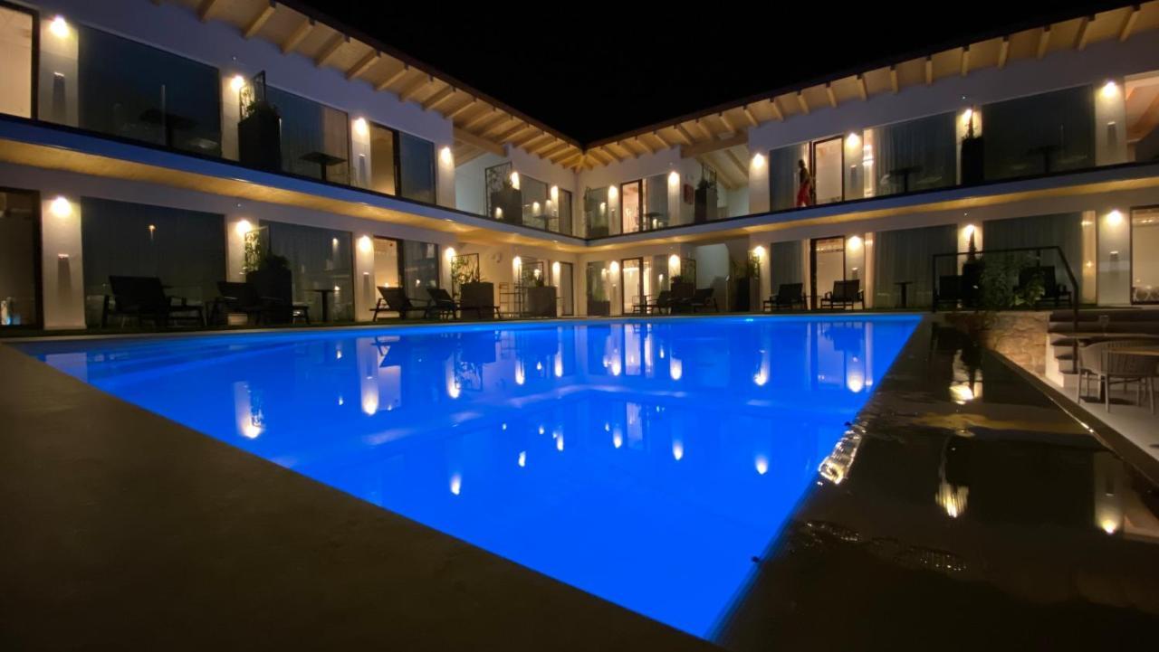 Relais Limonaia - Suites & Garden Spa Torri Del Benaco Exterior foto