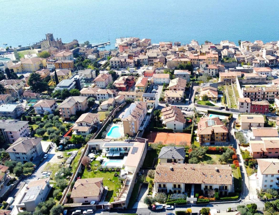 Relais Limonaia - Suites & Garden Spa Torri Del Benaco Exterior foto
